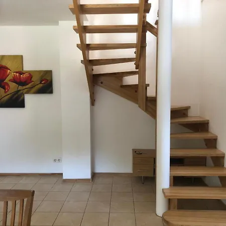 Family Friendly Apartment *